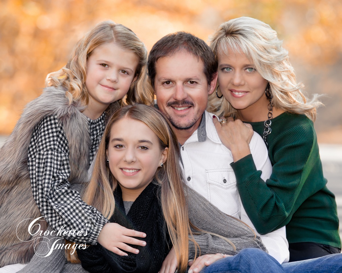 beautiful family fall picture