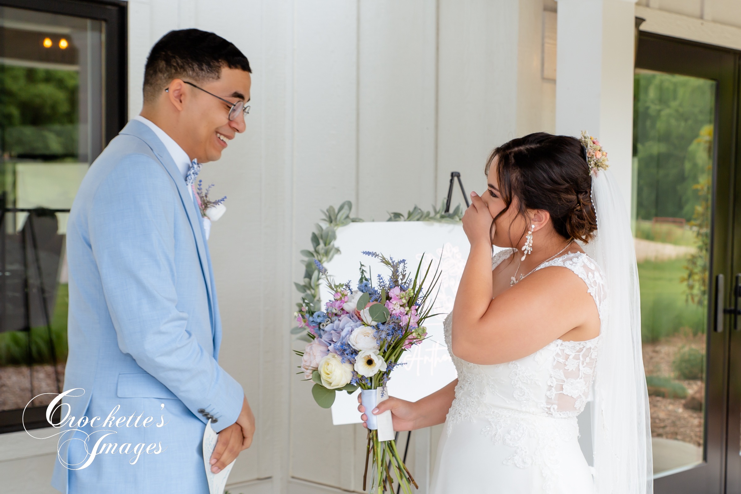 Precious First Look photos, Emotional First Look photo at Knollcrest in Jackson, MO